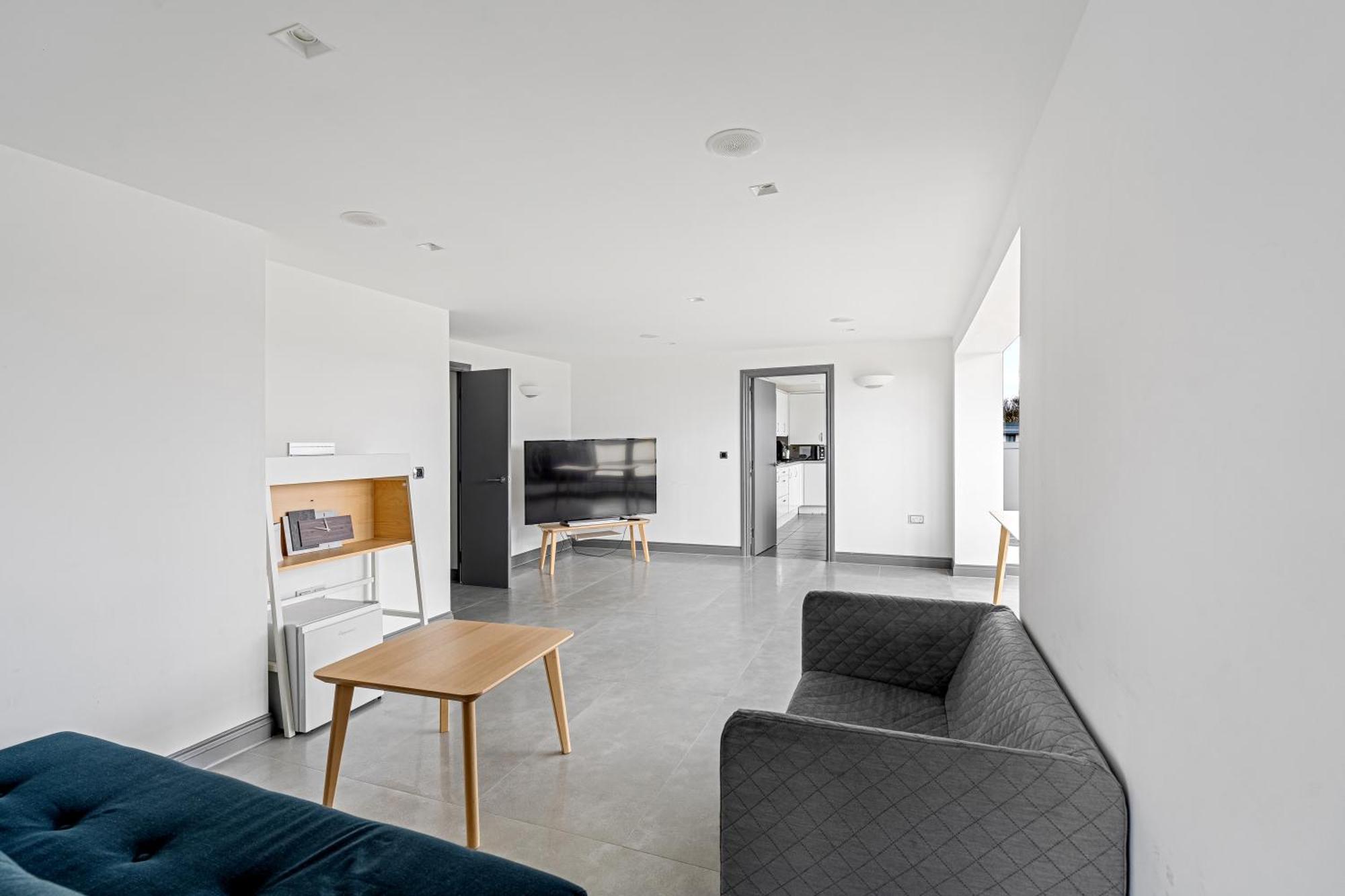 Long Letting - Luxurious 3 Bedroom Penthouse In City Centre - Parking Included! Chelmsford Exteriör bild