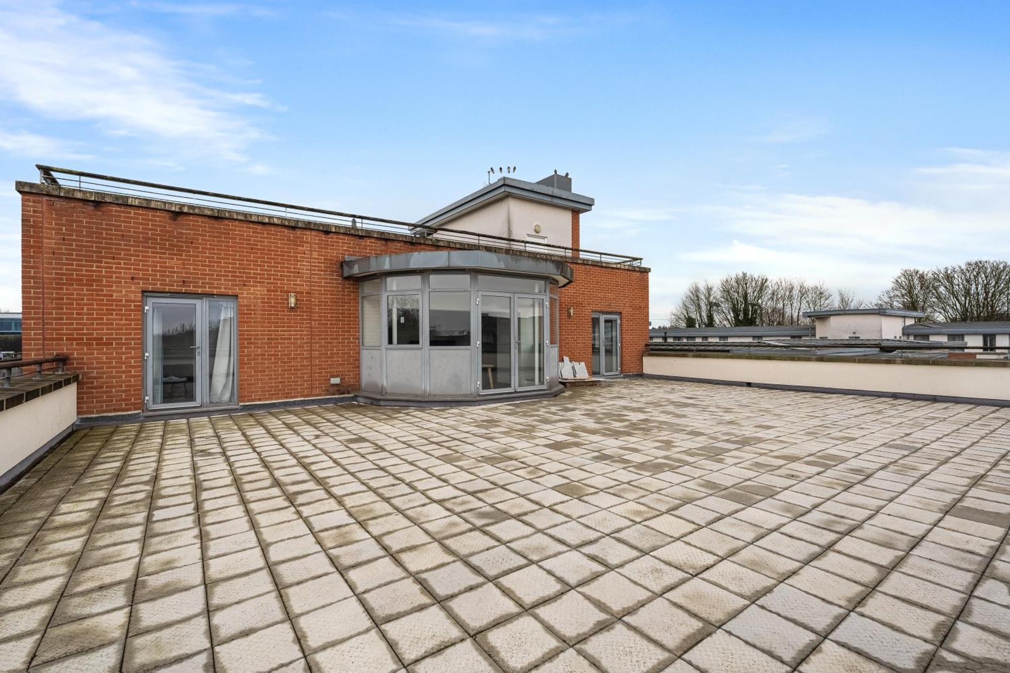 Long Letting - Luxurious 3 Bedroom Penthouse In City Centre - Parking Included! Chelmsford Exteriör bild